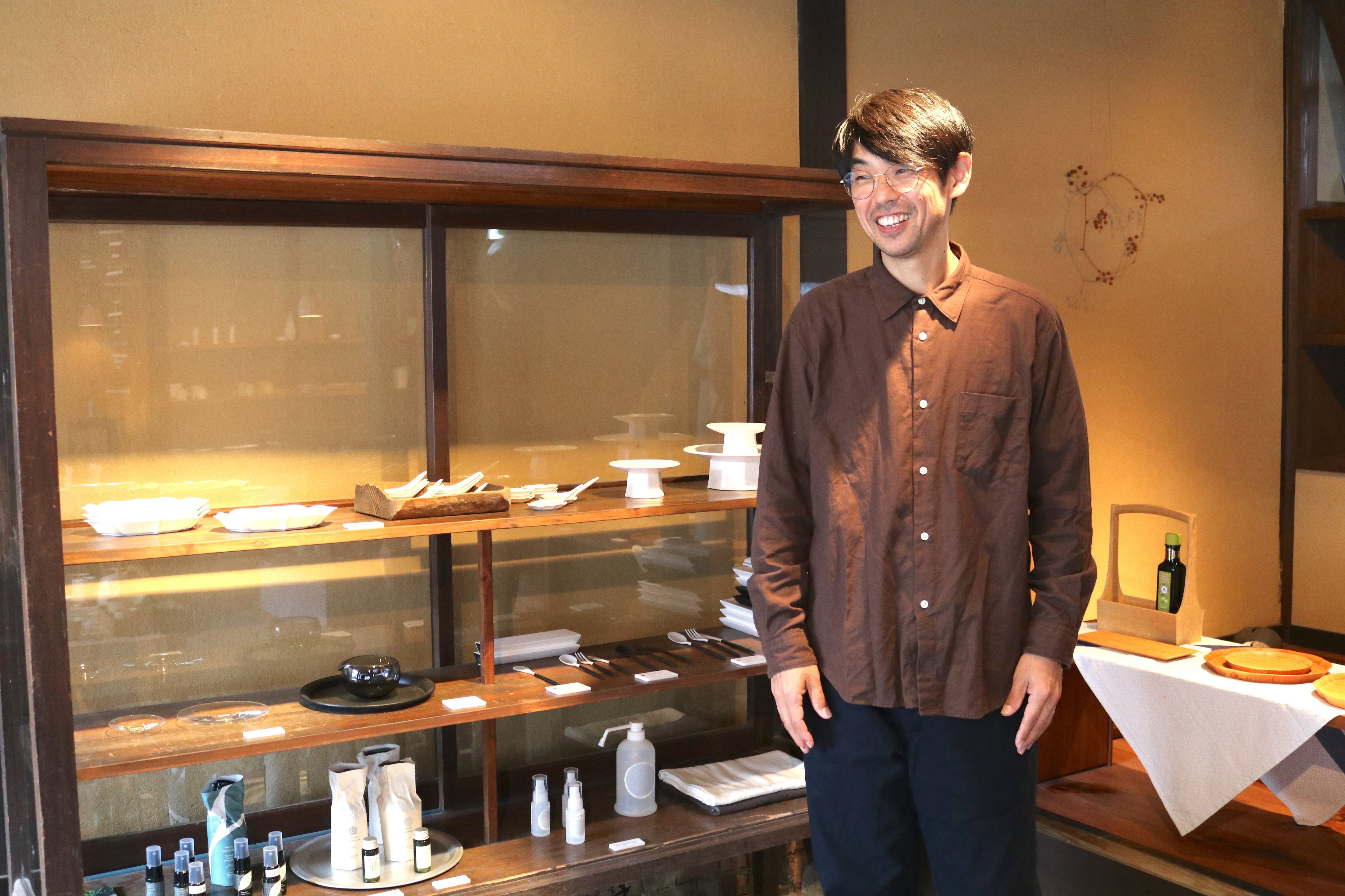 しなやかに道を選ぶ<br> - 新たな有田焼を実現した磁器ブランド -