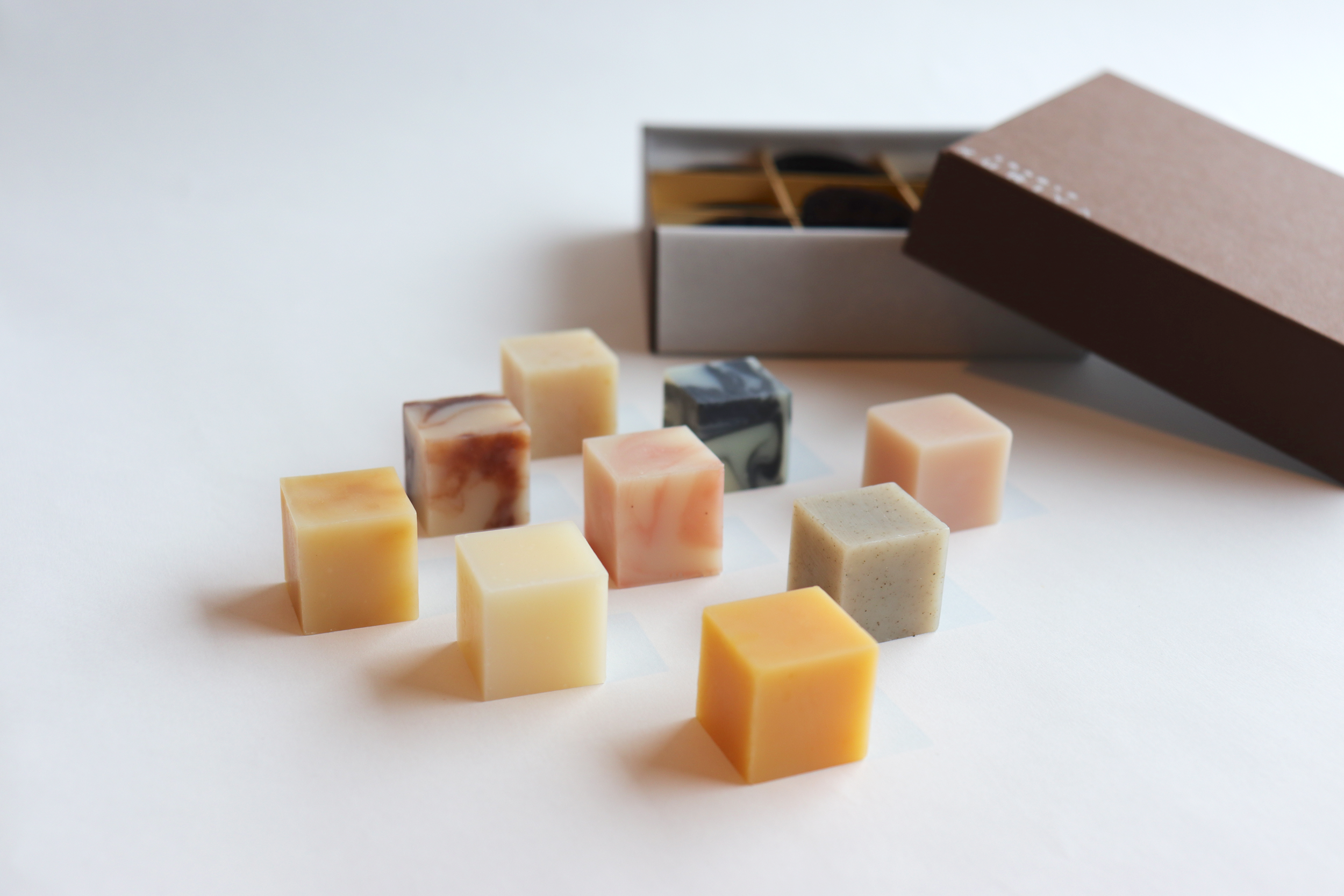 小さなアロマ石鹸