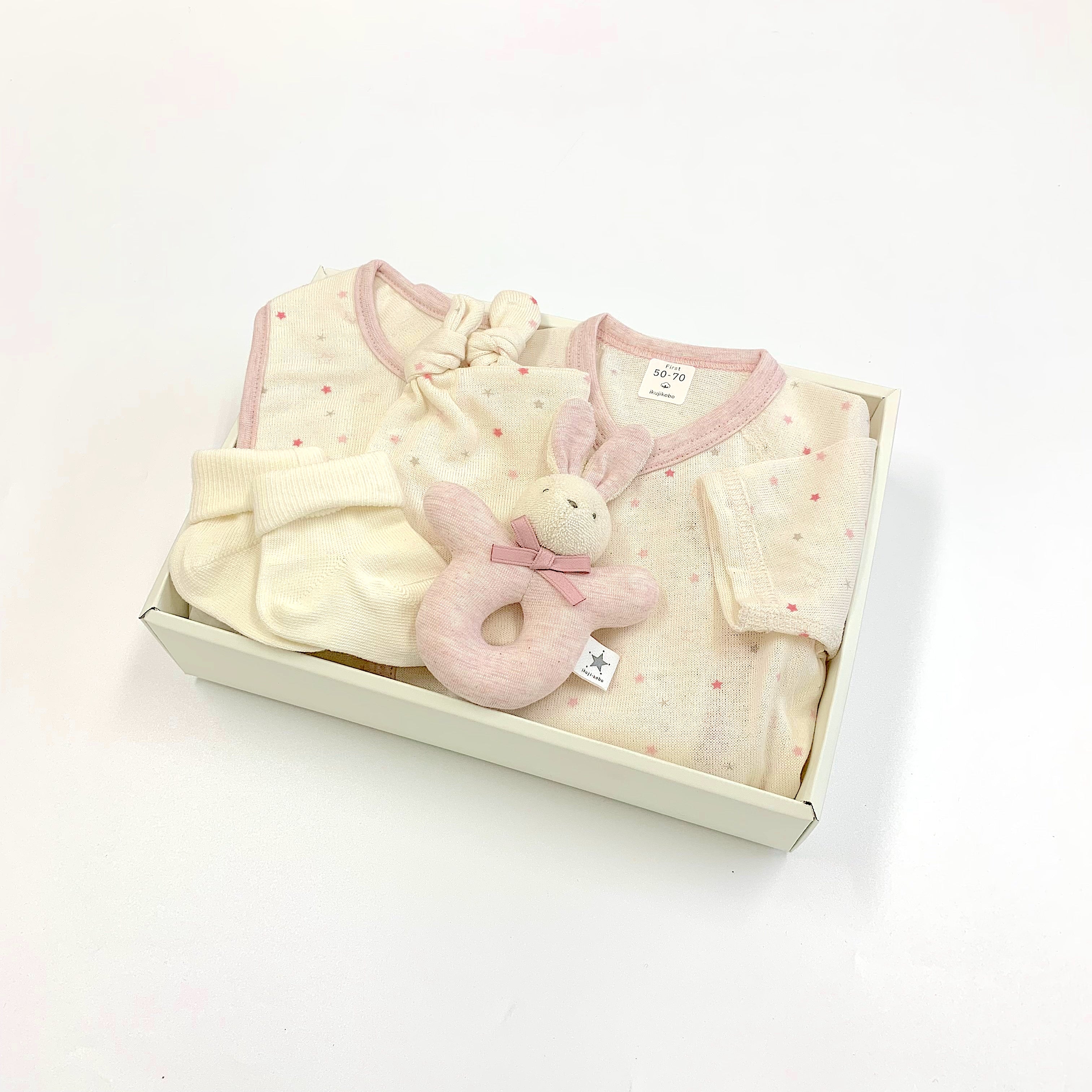 ギフトセットA(オーガニックコンビオール+スタイ+帽子+靴下+にぎにぎ)