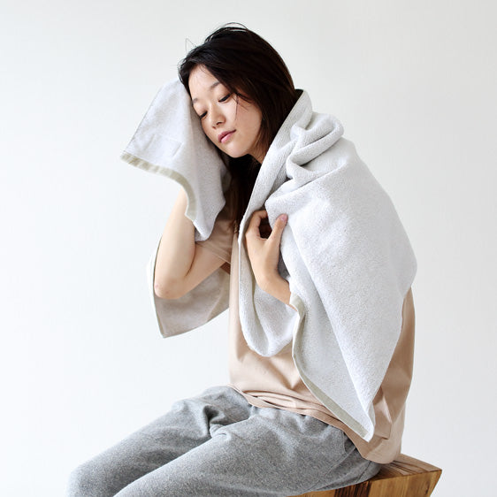 2品セットB/Happiness - 「あなたの幸せ」を願うカタログギフト -(約25商品)